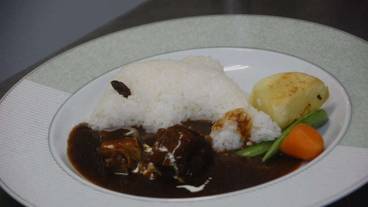 食事・飲み物 / 1