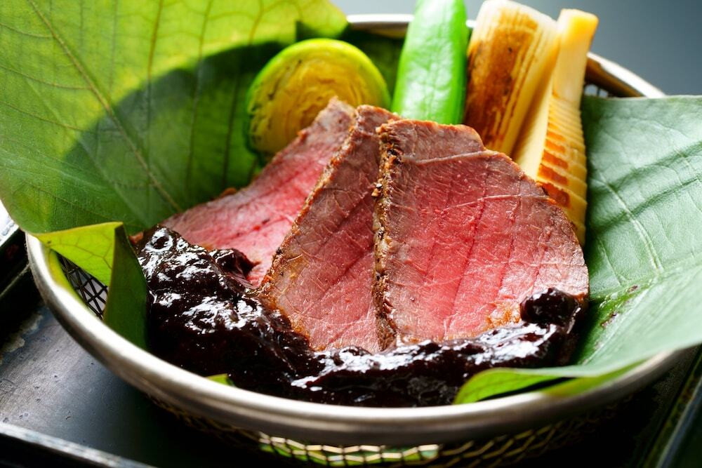 会席料理の例(2)