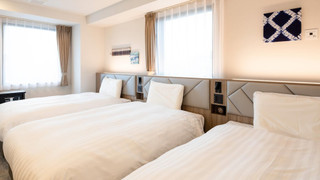 スタンダード ルーム シングルベッド 3 台 禁煙