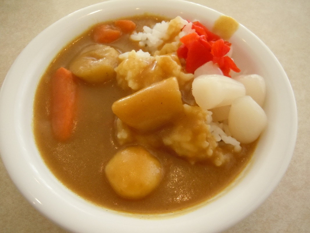 朝食　朝カレー　野菜がゴロゴロ