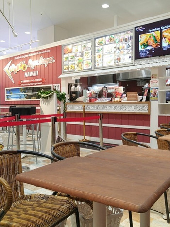 「テディーズ ビガー バーガー 横浜みなとみらいワールドポーターズ店」内観 1009538 