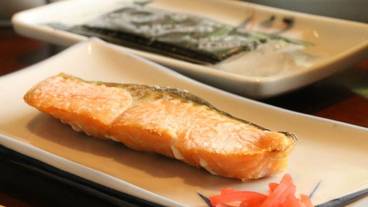 食事・飲み物 / 8