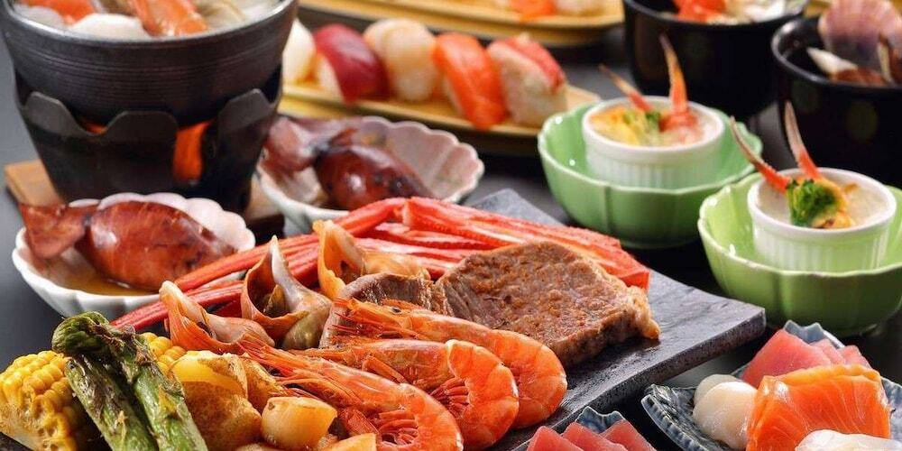 夕食ビュッフェ / 1