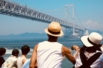 A female duo sightseeing in Onomichi