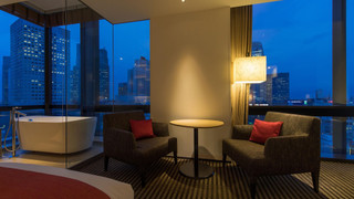 プレミアム ツインルーム バスルームからの眺望あり 15~16階 禁煙 38平米