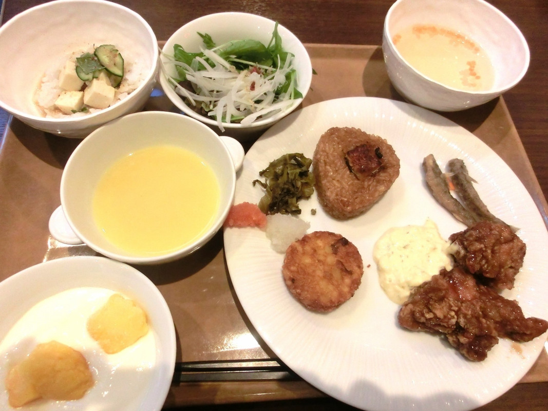 朝食（バイキング）