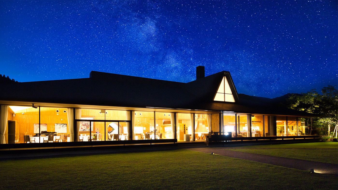 5.蛍の舞光も名物「山荘 天の里」3448281