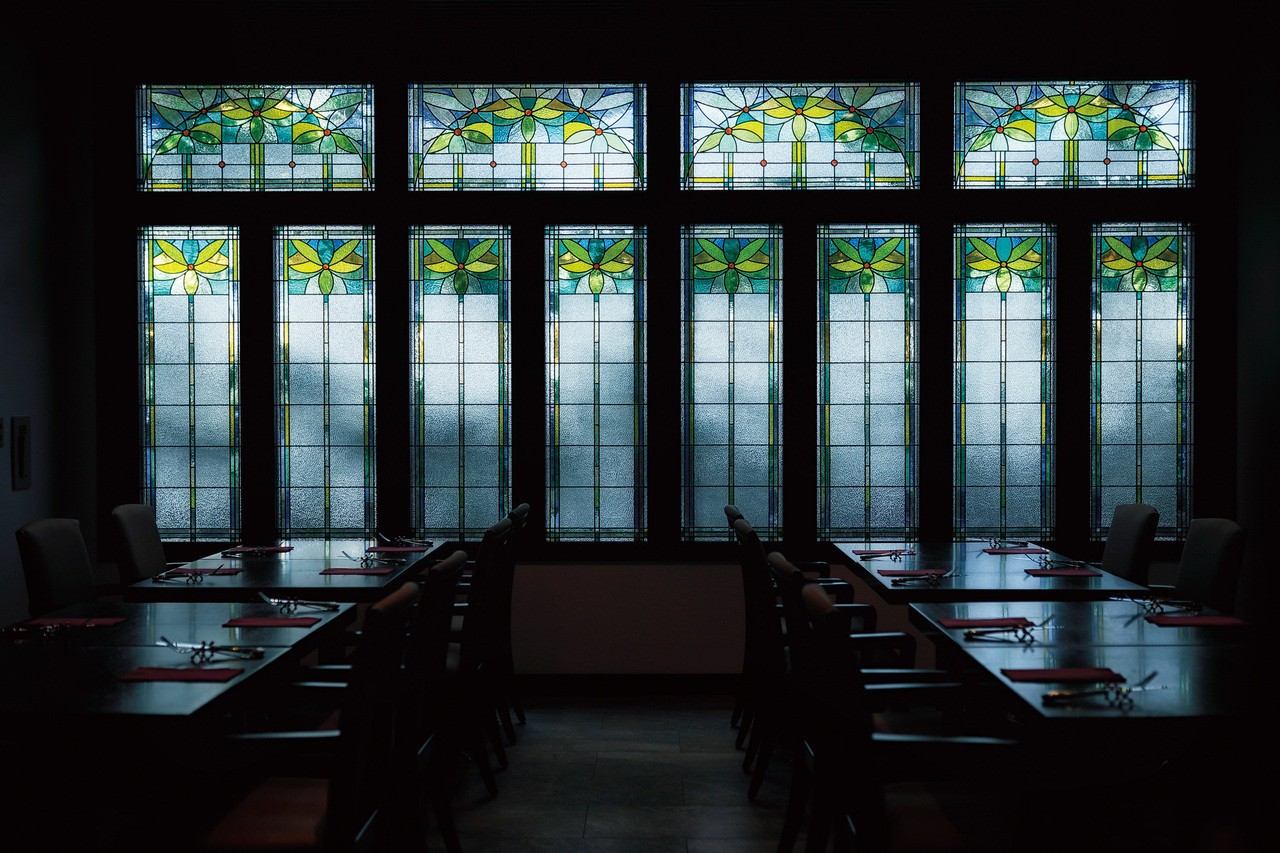 クラシカルなホテルで癒しの旅を3710377