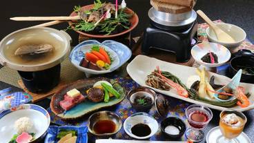 旅館のお食事処 / 22