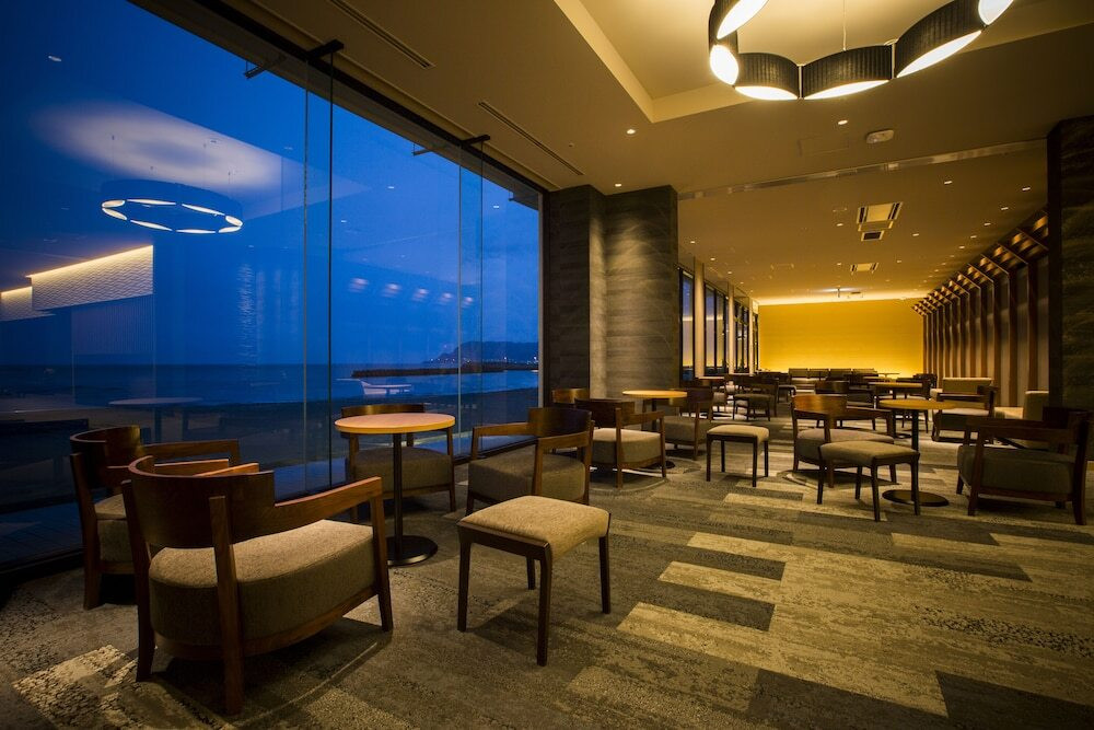 5.絶景に言葉を失いそう「湯の川プリンスホテル渚亭」3397574