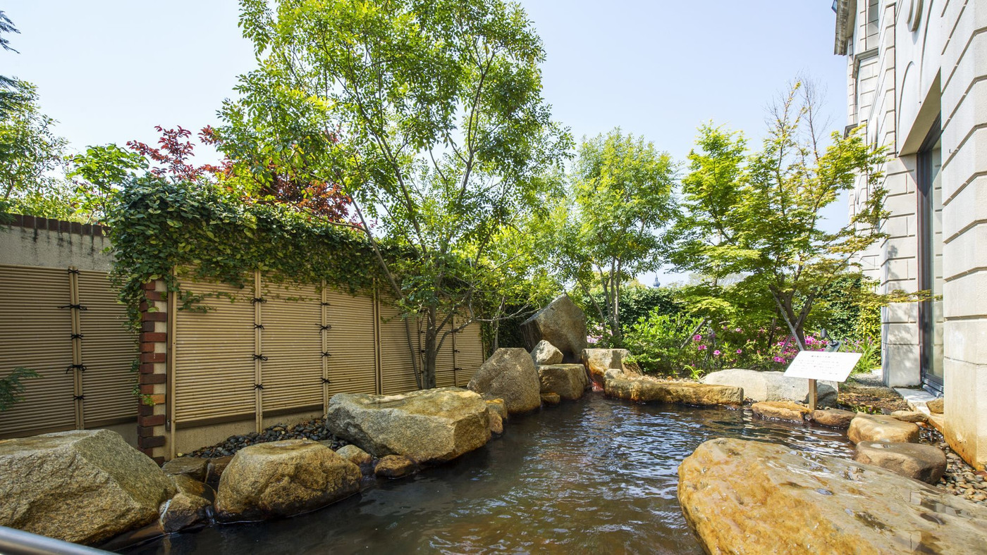 リゾートなら露天風呂は外せない！という方に3637934