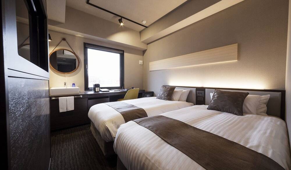 ハリウッドツイン / 4