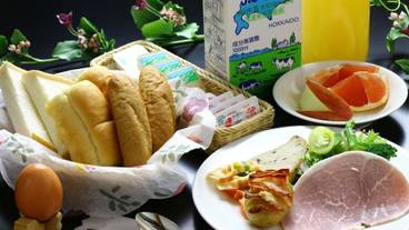 食事・飲み物 / 32