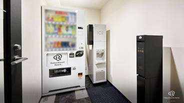 自動販売機 / 1