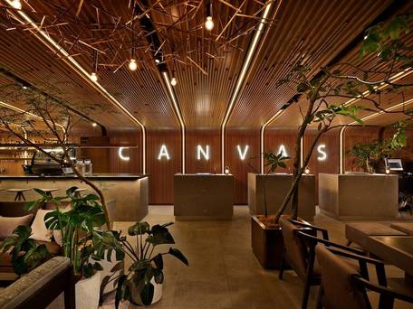 ザ ロイヤルパーク キャンバス 札幌大通公園 / 1