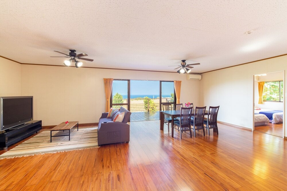 リビング エリア