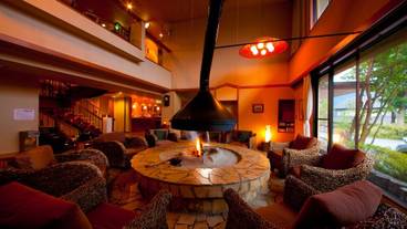 ロビー応接スペース / 4