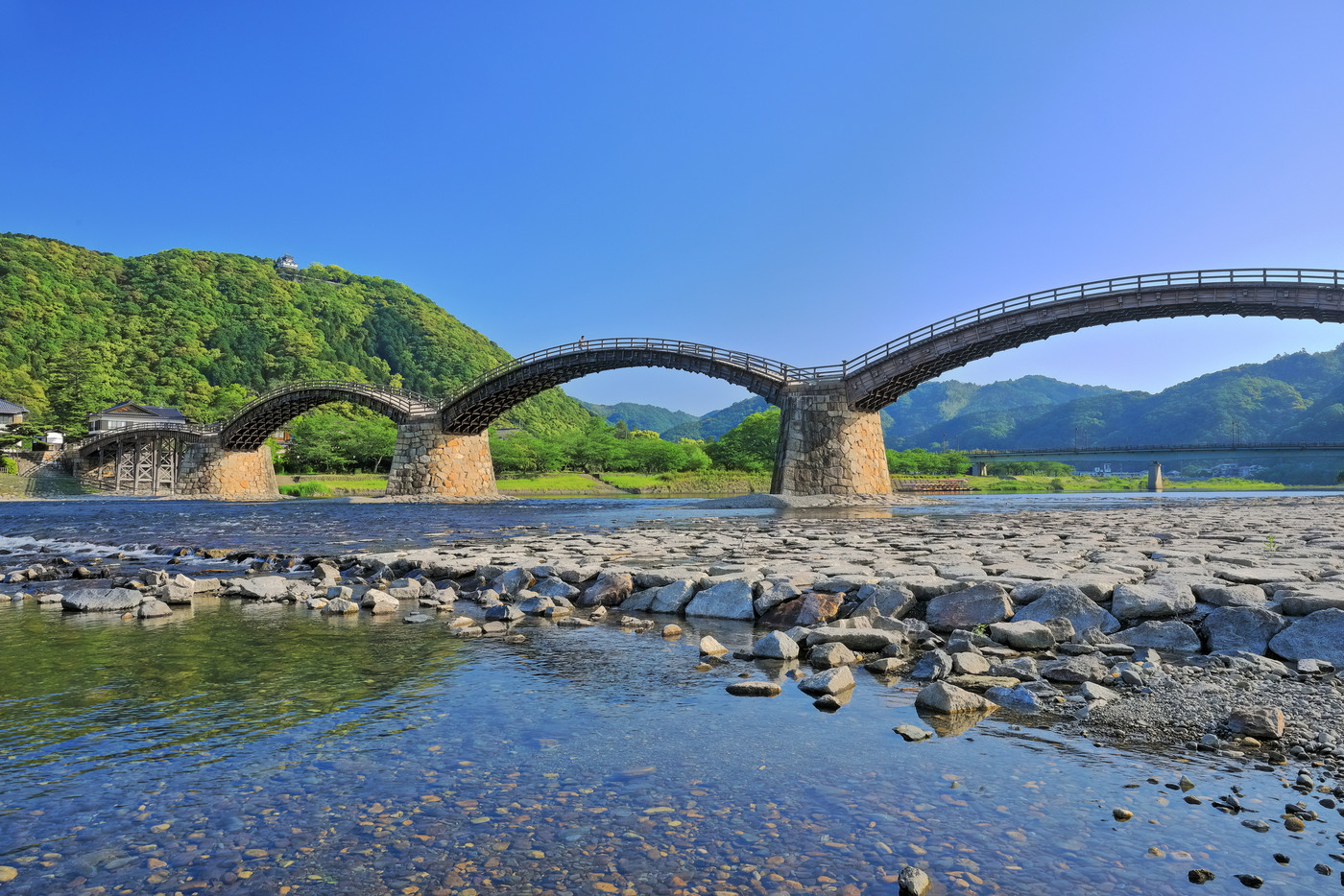 【山口県】深緑の岩国城と錦帯橋