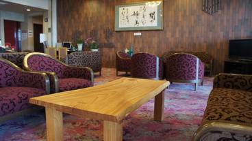 内部エントランス / 2