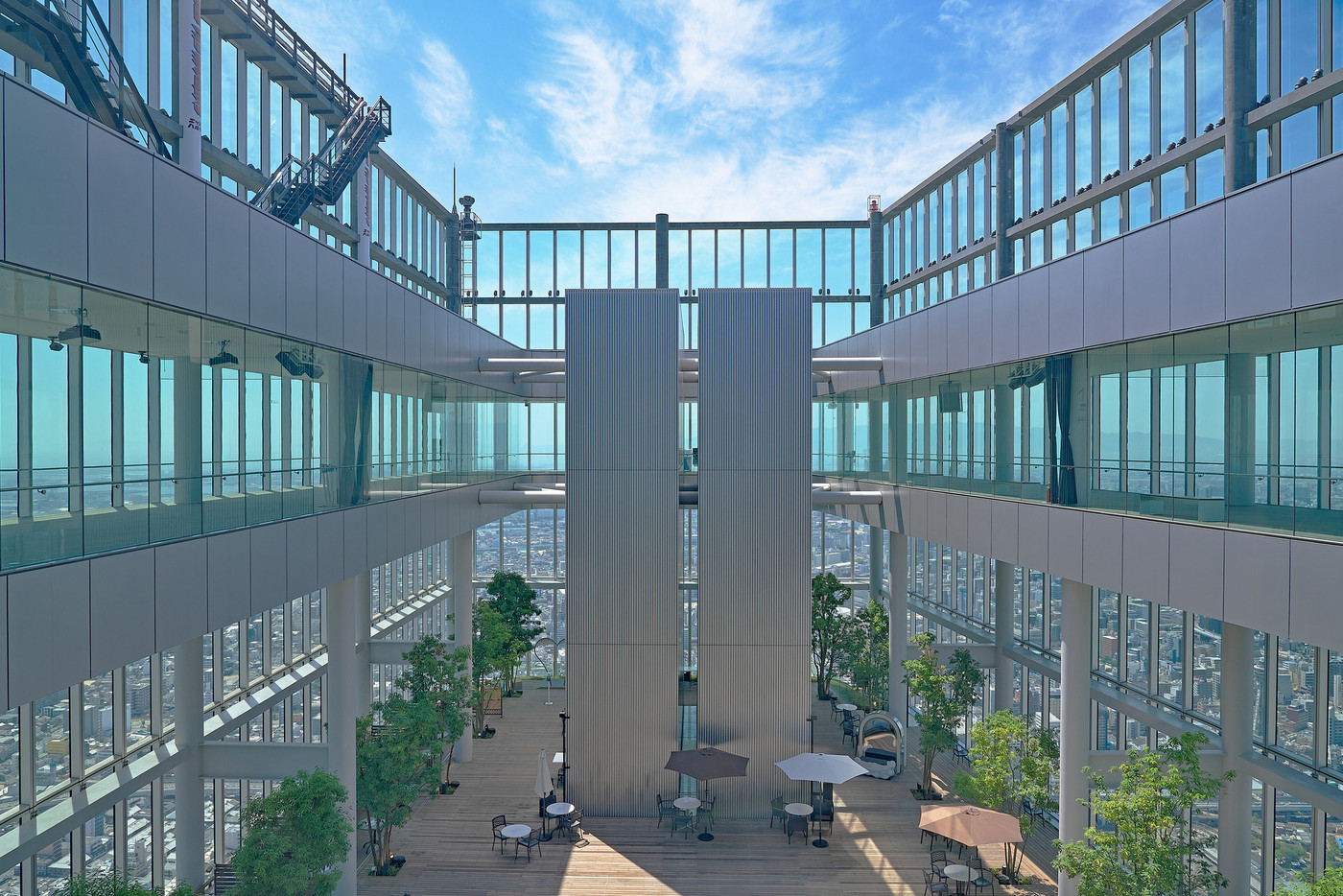 【阿倍野ハルカス展望台】 大阪府大阪市阿倍野区阿倍野筋１