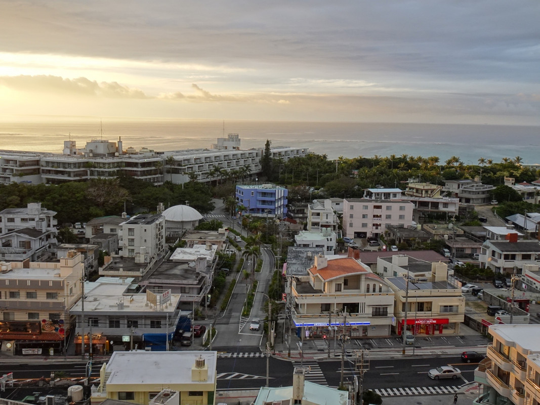 広いバルコニーからの眺望は良い