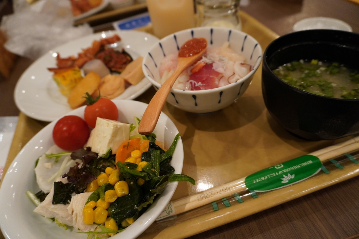 朝食ビュッフェ