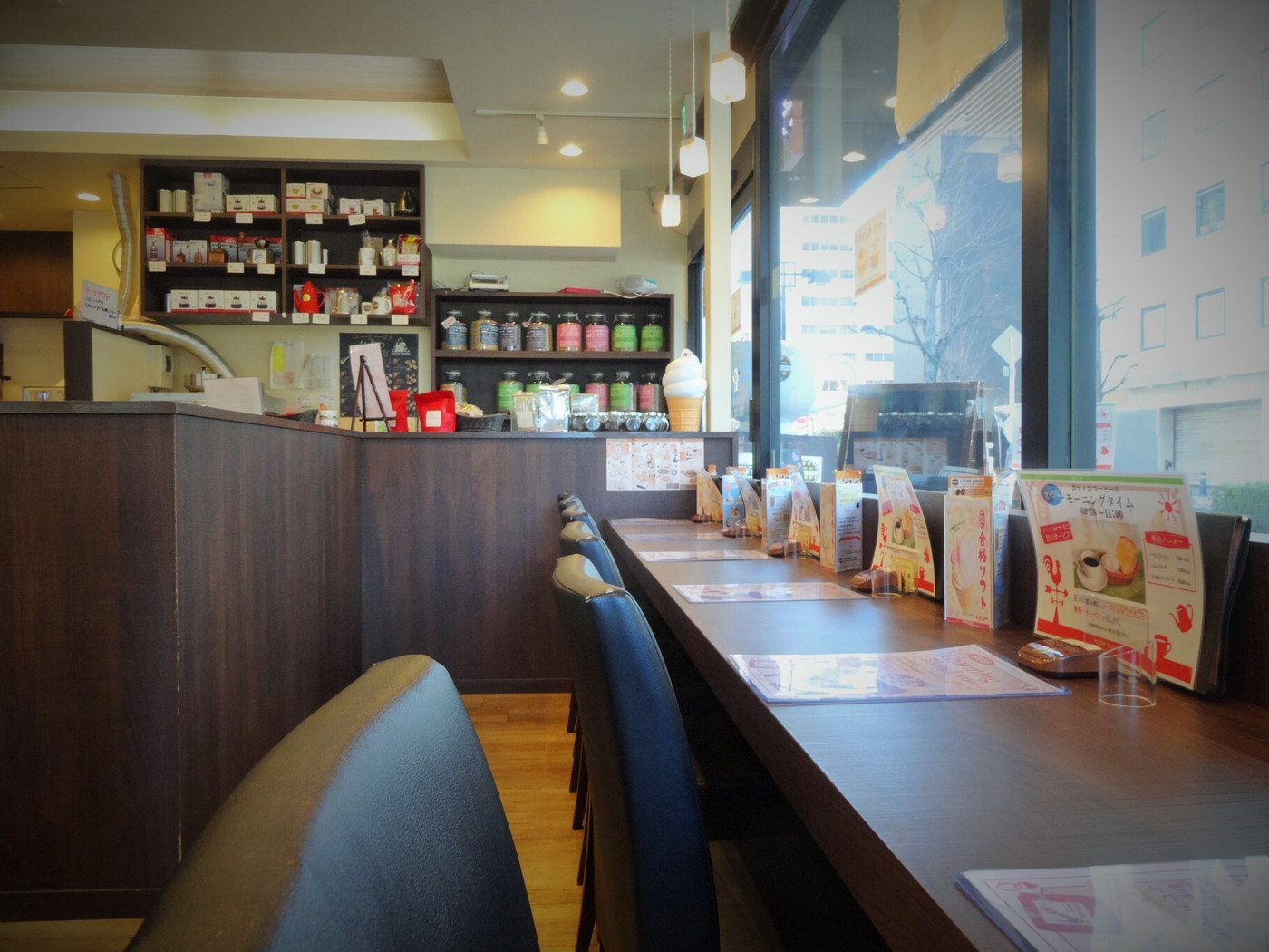 「ポティエコーヒー 新横浜店」内観 732741 カウンター席