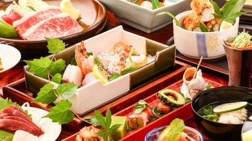 食事・飲み物 / 14