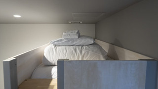 ビジネス 4 人部屋