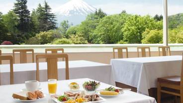 朝食スペース / 9