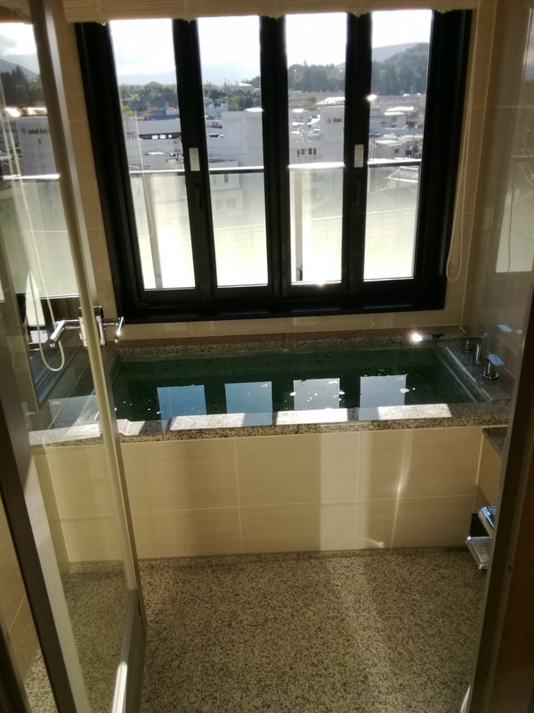 部屋の展望風呂