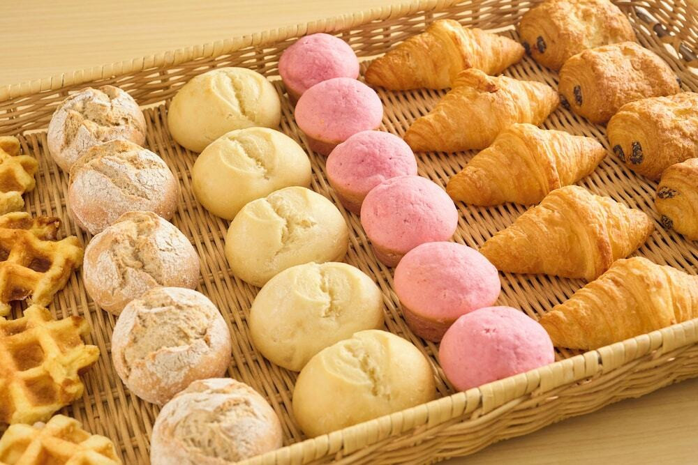 朝食