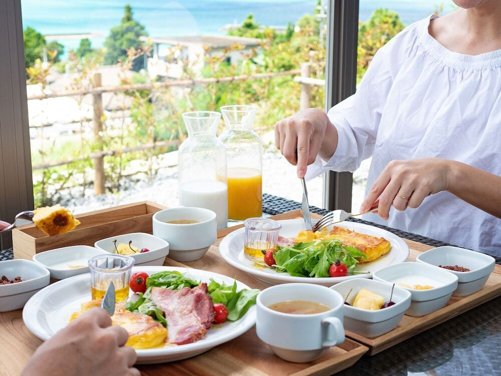 朝食