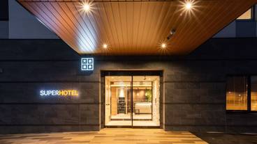 施設の入り口 / 38