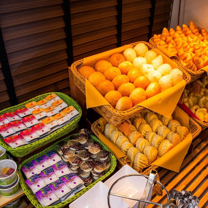 朝食ビュッフェ