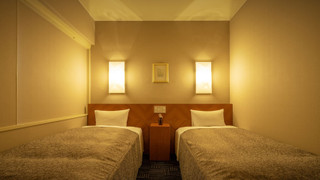 ベーシック ツインルーム シングルベッド 2 台 禁煙