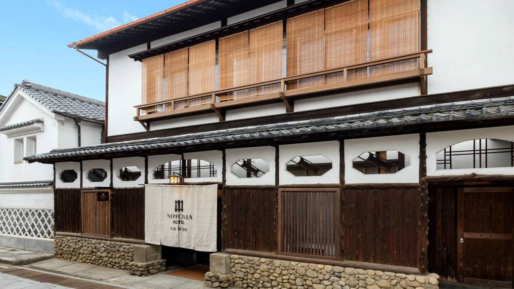 元銀行と旅館のMOSO棟  / 3