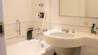 セミダブルルーム 2名様用 (喫煙可)