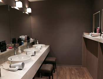 ③大浴場と漫画喫茶でリラックス「グランカスタマ伊勢佐木町店」3433163