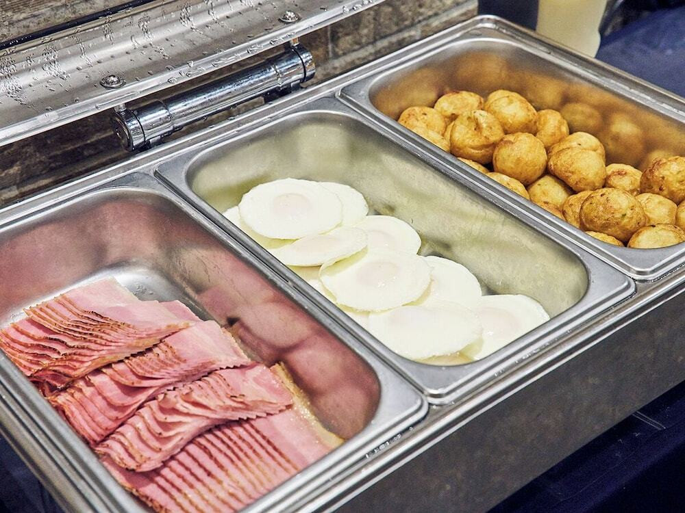 朝食ビュッフェ