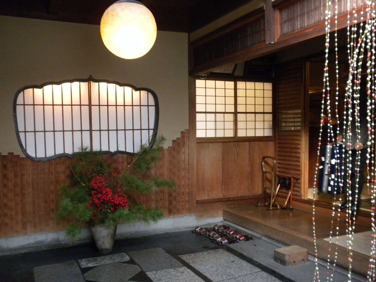 川端康成が愛した老舗旅館4037980