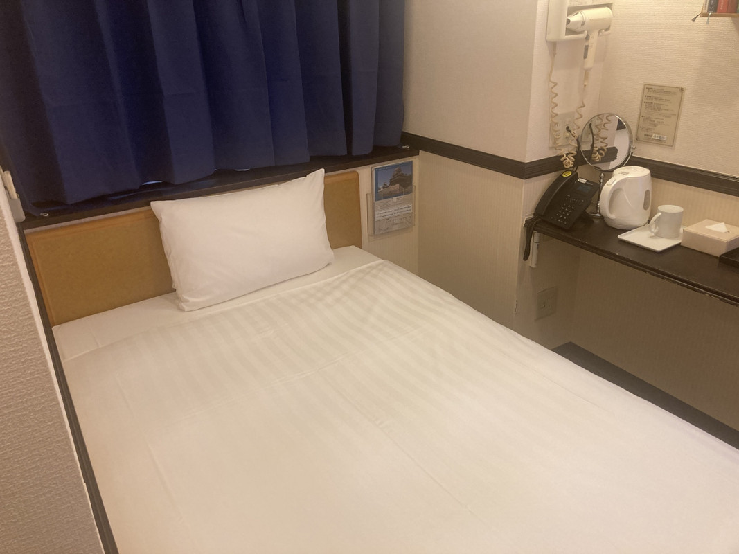 ビジネスツインの片側