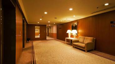 施設内の設備 / 25