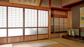 デラックス 4 人部屋