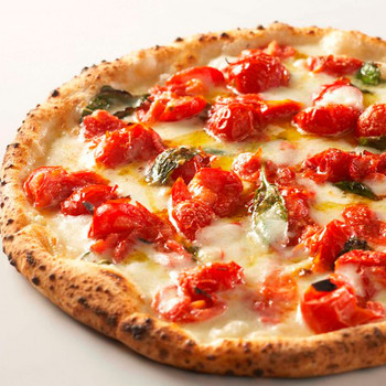 「SALVATORE CUOMO & BAR 天神店」 料理 74086066 本場ナポリで開催される「PIZZA FEST」で３年連続優勝のピッツァD.O.C[ドック]