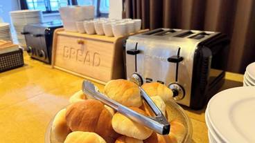 朝食スペース / 15