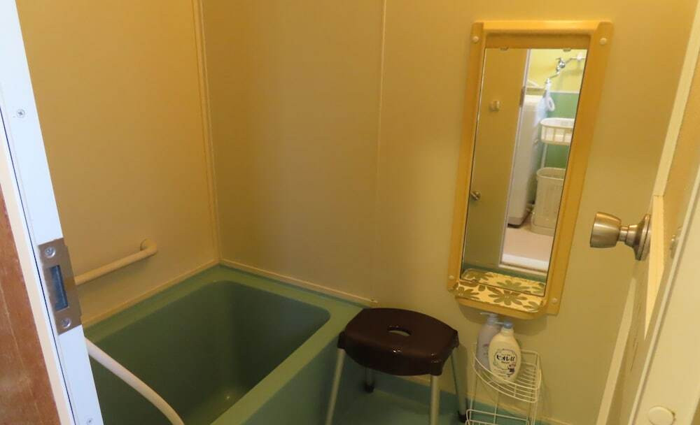 バスルームのシャワー