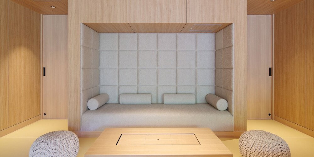 102号室 スパスイートのリビング