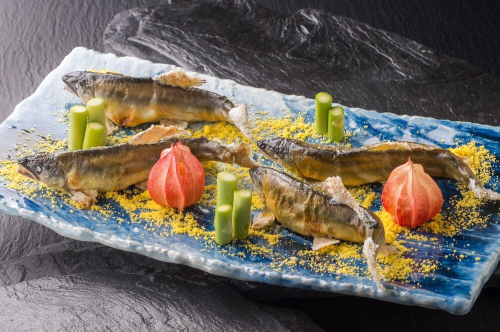 夕食一例 鮎の塩焼き