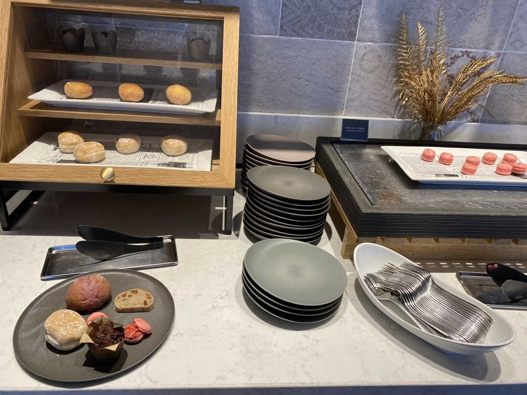 プレミアラウンジ フードサービス